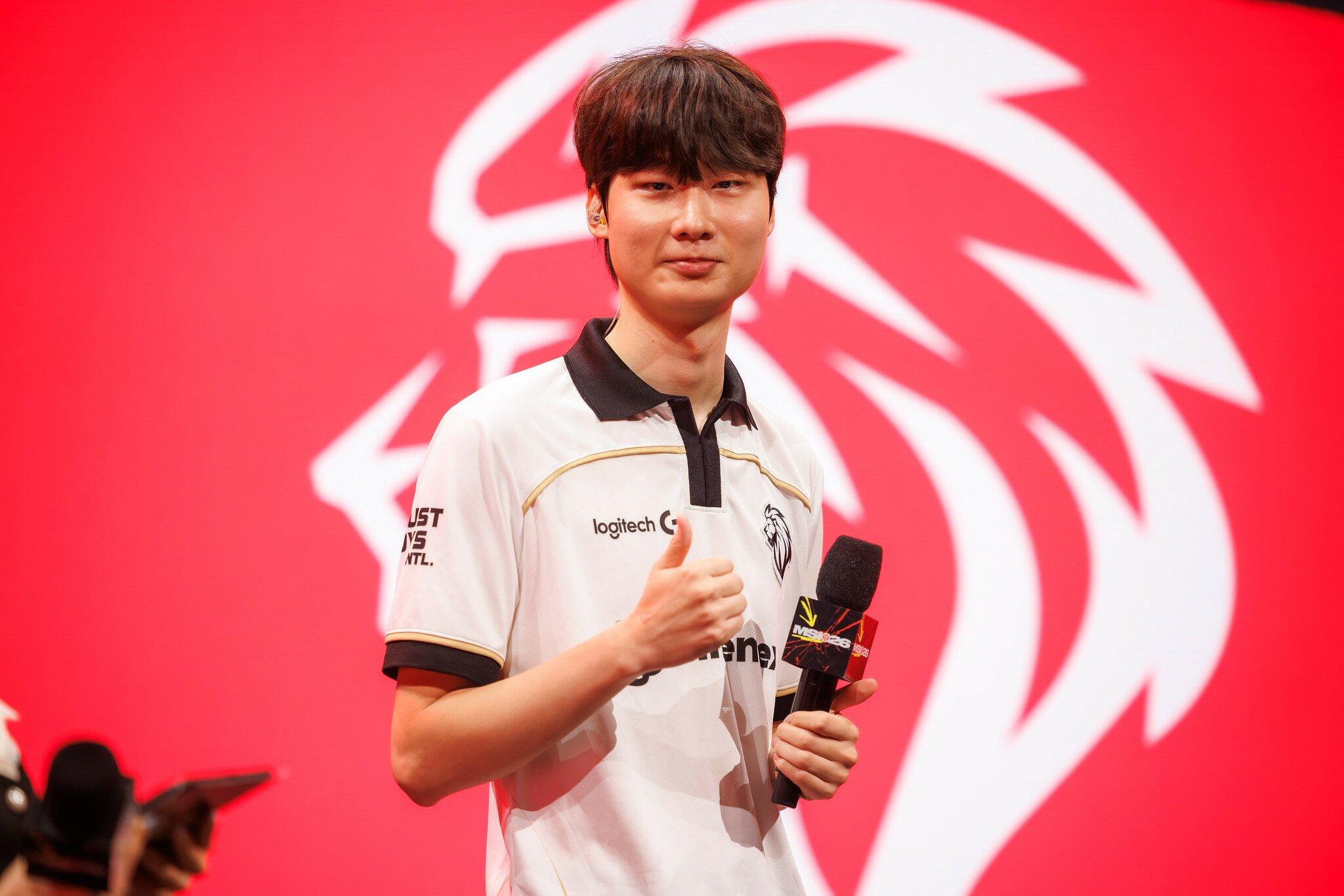 '페이커'와 유니폼 교환 꿈꾸는 '세인트', "LCK 미드 만나 장점 흡수할 것"