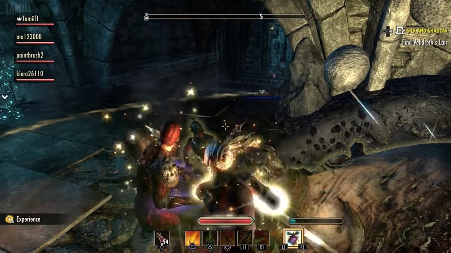 Illustration de The Elder Scrolls Online: Shadows of the Hist