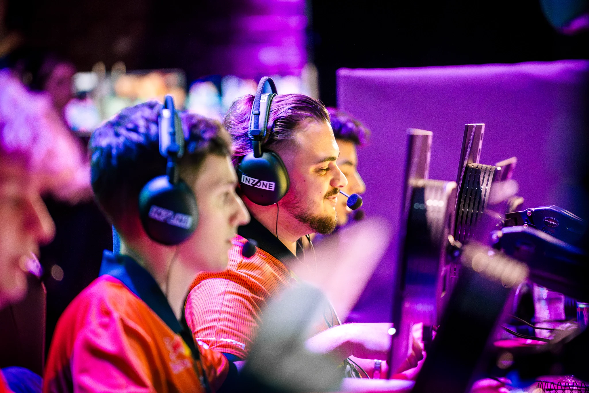 FNATIC parts ways with Veqaj